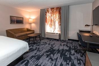 Room, 1 King Bed with Sofa bed