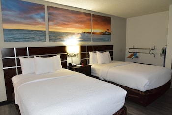 Room, 2 Double Beds, Mobility Accessible, Non Smoking (Mobility)
