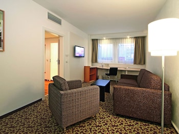 Suite, Multiple Beds