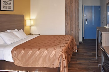 Room, 1 King Bed, Non Smoking