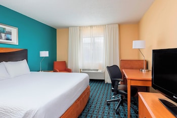 Room, 1 King Bed, Hearing Accessible