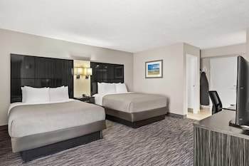 Standard Room, 2 Queen Beds, Non Smoking