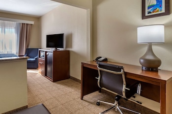 Suite, 1 King Bed, Non Smoking