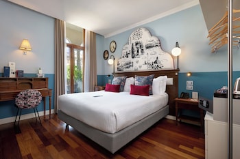 Standard Room, 1 Queen Bed, Terrace