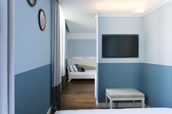 Premium Room, 1 King Bed