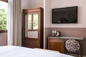 Standard Room, 1 King Bed, Accessible