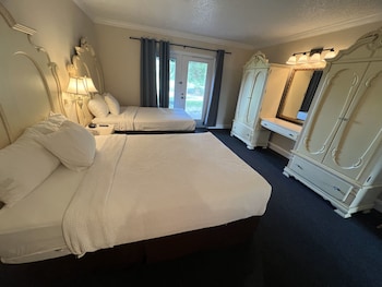 Suite, 2 Double Beds