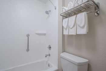 Suite, 1 King Bed with Sofa bed, Non Smoking