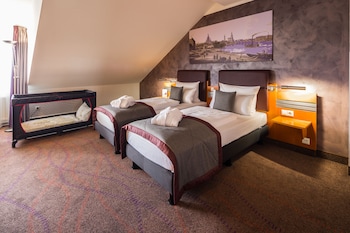 Superior Suite, Multiple Beds, Non Smoking