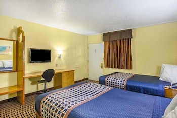Room, 2 Double Beds, Smoking, Microwave
