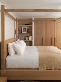 Luxury Suite, Terrace