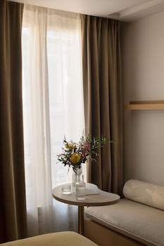 Adjacente Double Room