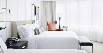 Deluxe Room, 2 Queen Beds