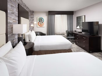 Room, 2 Queen Beds, Accessible, Non Smoking