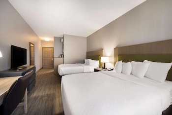 Room, 2 Queen Beds, Accessible, Non Smoking (Roll-in Shower)