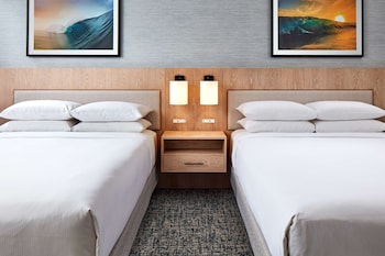 Suite, 2 Queen Beds, Accessible, Non Smoking