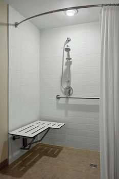 Standard Room, 2 Double Beds