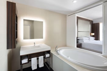 Room, 1 King Bed