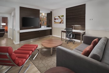 Executive Suite, Multiple Beds