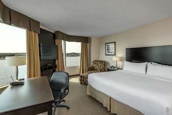 Premium Room, 1 King Bed with Sofa bed