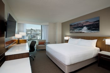 Premier Room, Harbour View, 1 King Bed