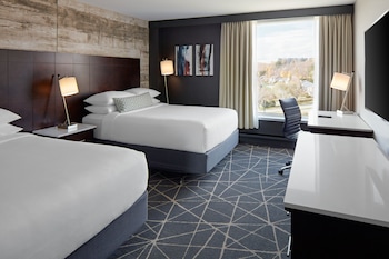 Room, 2 Queen Beds