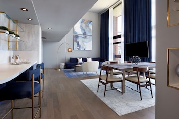 Mississauga One Bedroom Suite