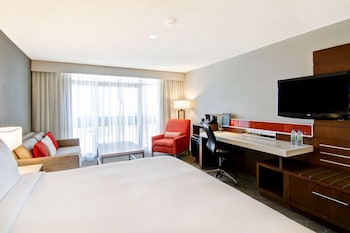 Premium Room, 1 King Bed