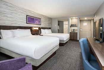 Signature Room, 2 Queen Beds
