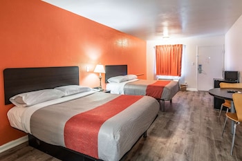 Deluxe Room, 2 Double Beds, Non Smoking, Refrigerator & Microwave