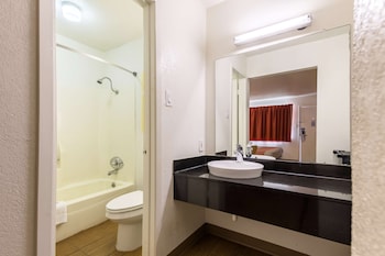 Standard Room, 2 Queen Beds, Non Smoking