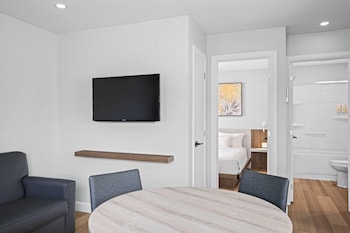 Cottage, 1 Queen Bed, Non Smoking, Kitchen