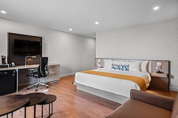 Room, Multiple Beds, Non Smoking, Balcony (Balcony)
