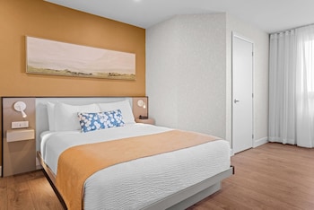 Room, 1 Queen Bed, Non Smoking