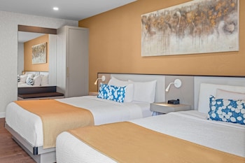Room, 2 Queen Beds, Non Smoking, Balcony (Garden Side)