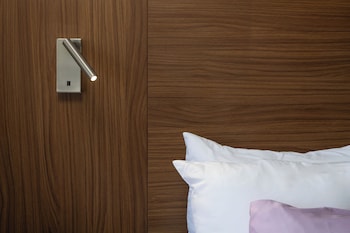 Room, 1 Queen Bed, Non Smoking