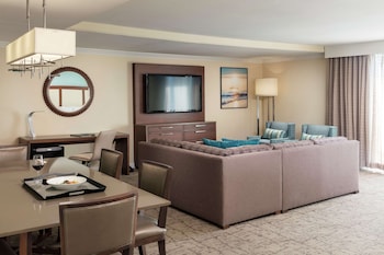 Junior Suite, 1 King Bed (The Gulf Front)