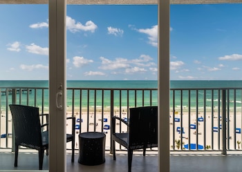 Junior Suite, 1 King Bed (The Gulf Front)