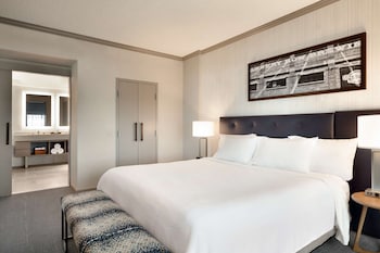 Presidential Suite, 1 King Bed, Non Smoking