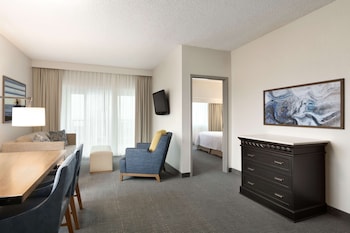 Premium Suite, 2 Bedrooms, Accessible, Bathtub (View)