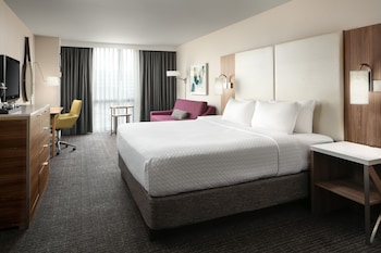 Standard Room, 1 King Bed