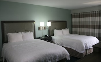 Room, Accessible (Roll-in Shower)