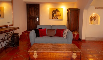 Honeymoon Room, Garden View