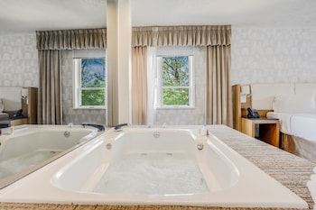 Town Center One Bedroom VIP
