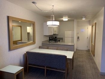 Town Center One Bedroom