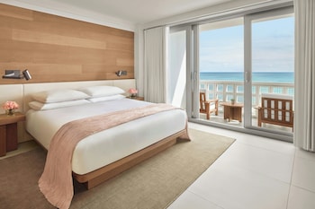Suite, 1 Bedroom, Balcony (Oceanfront)