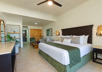 Deluxe Junior Suite
