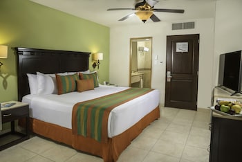 Standard Room with Port View