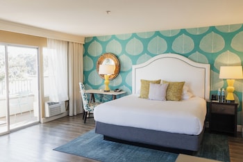 Deluxe Junior Suite