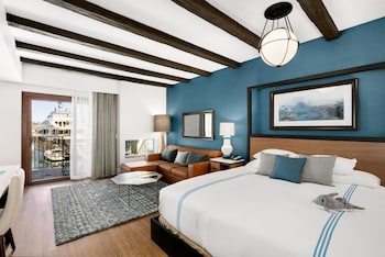 Waterfront Fireplace Junior Suite